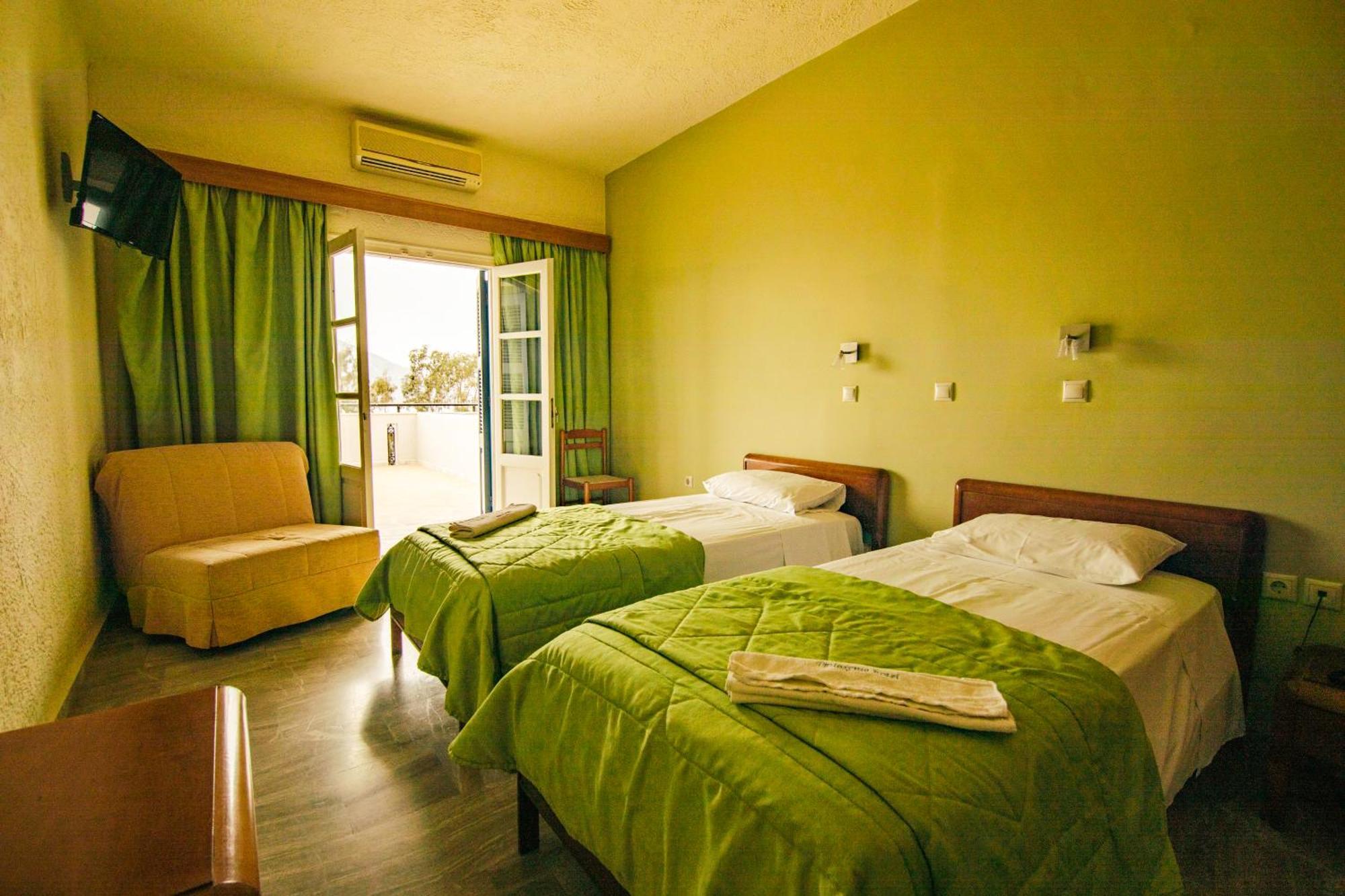Hotel Philoxenia マスーリー エクステリア 写真
