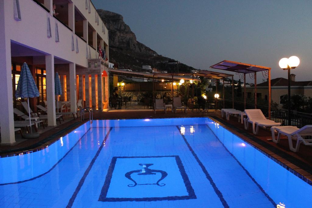 Hotel Philoxenia マスーリー エクステリア 写真