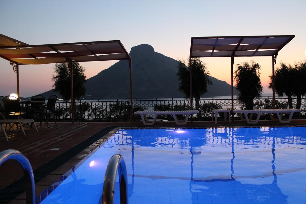 Hotel Philoxenia マスーリー エクステリア 写真