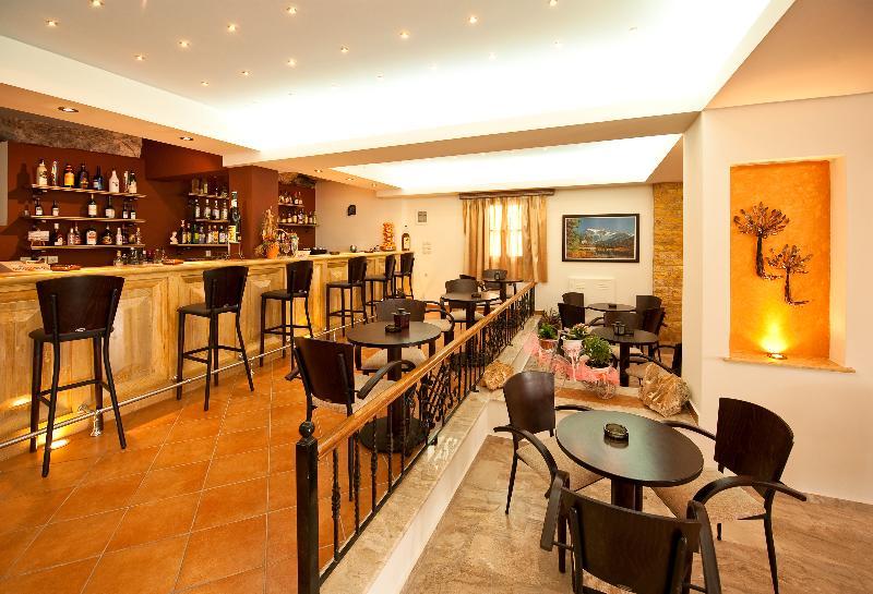 Hotel Philoxenia マスーリー エクステリア 写真