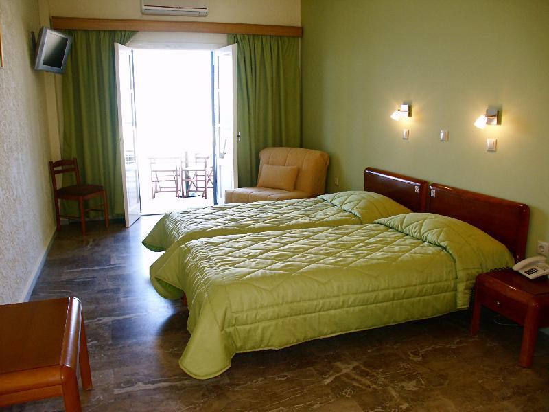Hotel Philoxenia マスーリー エクステリア 写真